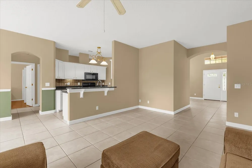 5653 MAGNOLIA BLOOM TERRACE Oviedo, FL 32765