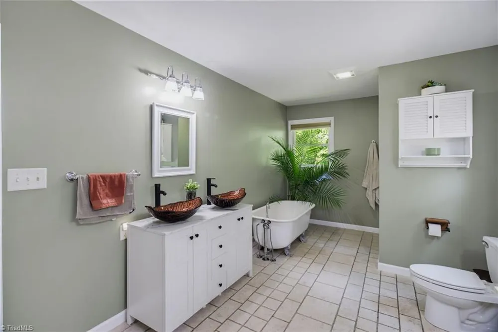7150 Belews Run Road Walnut Cove, NC 27052