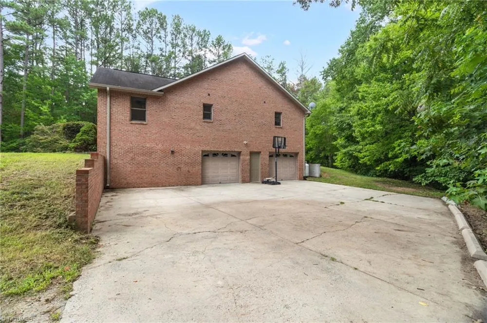 7150 Belews Run Road Walnut Cove, NC 27052