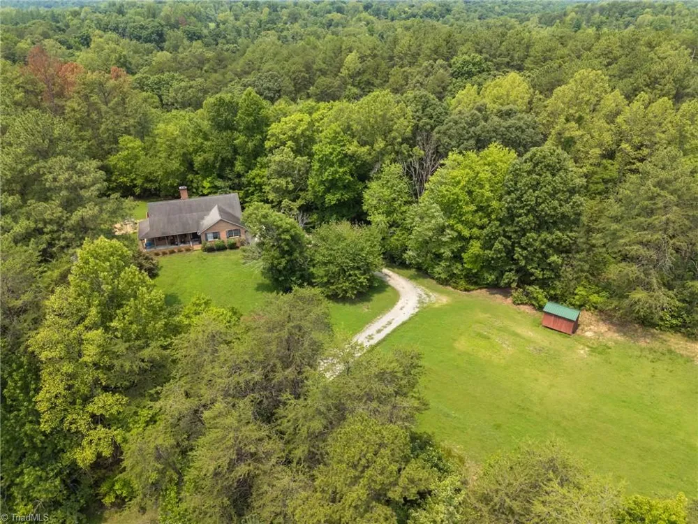7150 Belews Run Road Walnut Cove, NC 27052