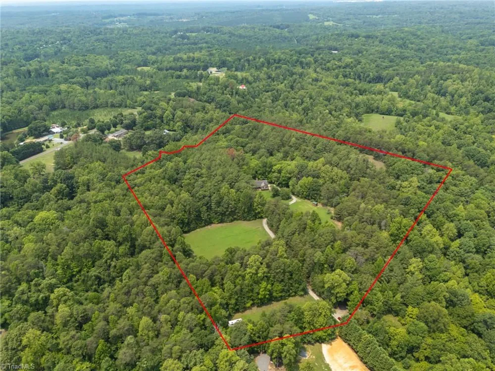 7150 Belews Run Road Walnut Cove, NC 27052