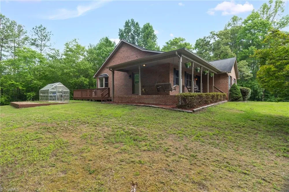 7150 Belews Run Road Walnut Cove, NC 27052