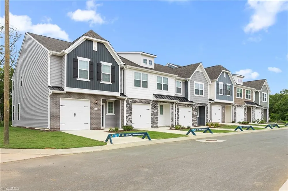 2116 Willow Glen Drive Graham, NC 27253