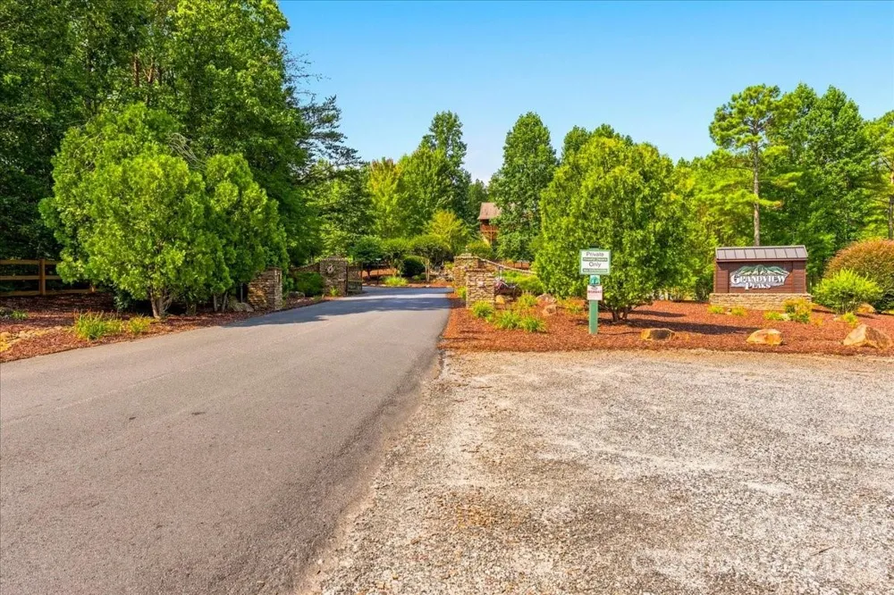 149 Mossy Oak Trail #167 Nebo, NC 28761