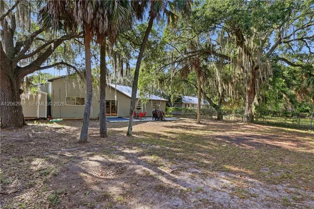4022 E Sunflower Circle La Belle, FL 33935