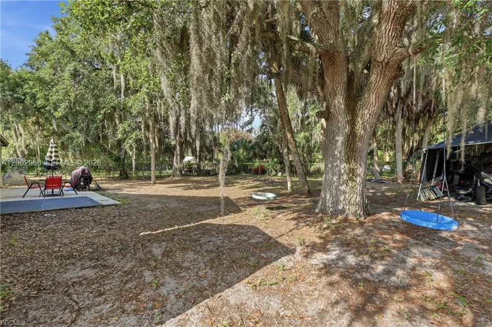 4022 E Sunflower Circle La Belle, FL 33935