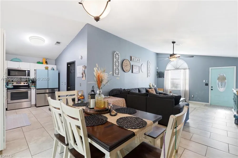 4022 E Sunflower Circle La Belle, FL 33935