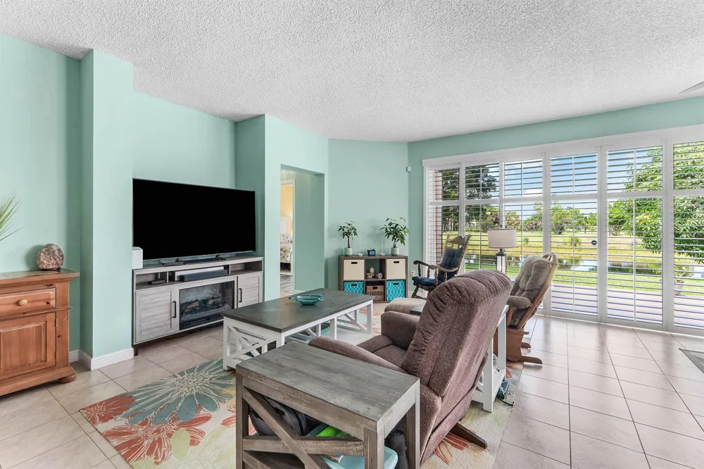2129 RESTON CIRCLE Royal Palm Beach, FL 33411