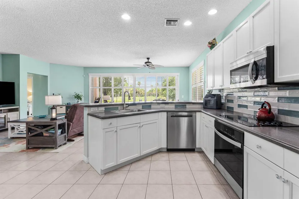 2129 RESTON CIRCLE Royal Palm Beach, FL 33411