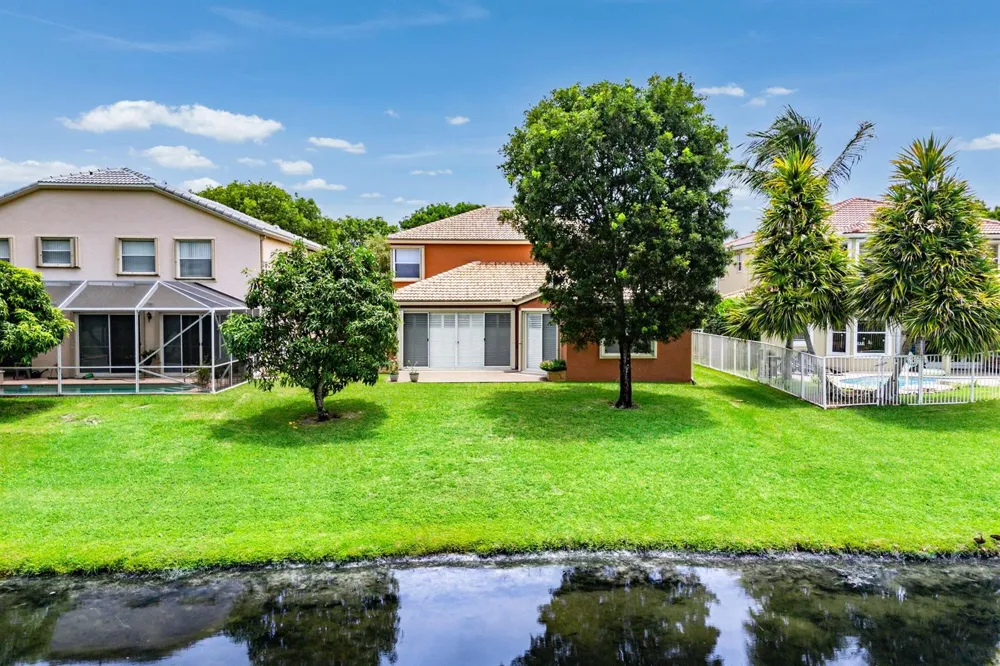 2129 RESTON CIRCLE Royal Palm Beach, FL 33411