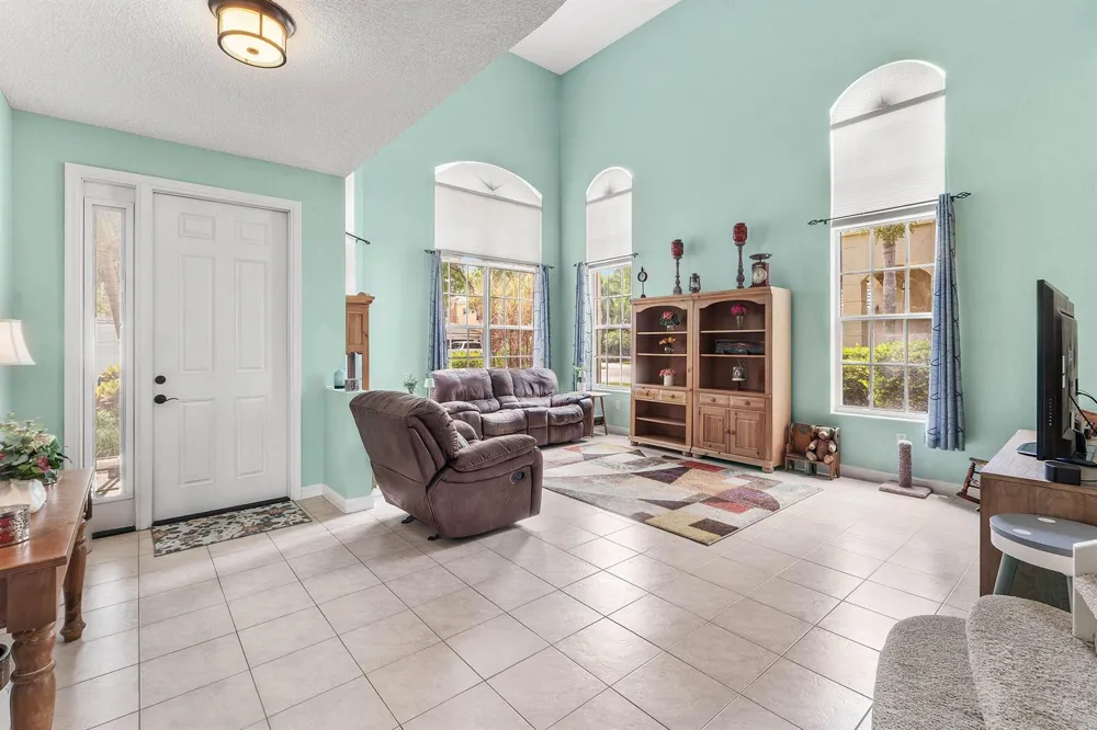 2129 RESTON CIRCLE Royal Palm Beach, FL 33411