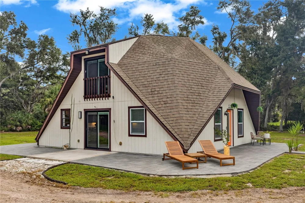1213 BUTCH CASSIDY TRAIL Wimauma, FL 33598