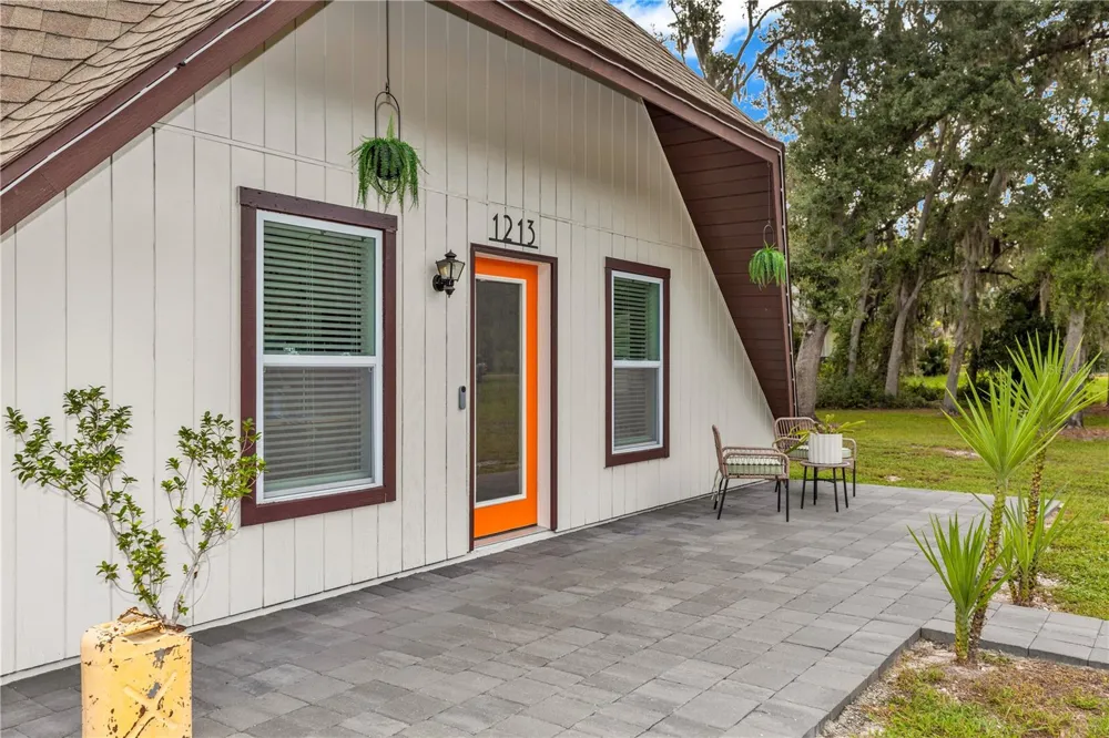1213 BUTCH CASSIDY TRAIL Wimauma, FL 33598