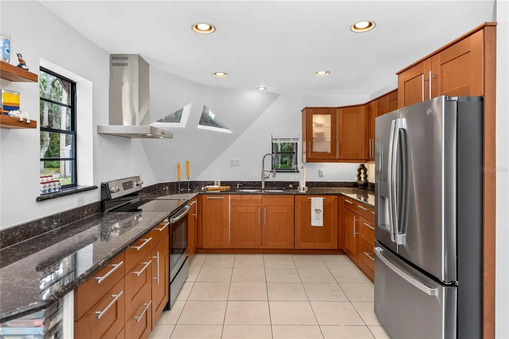 1213 BUTCH CASSIDY TRAIL Wimauma, FL 33598