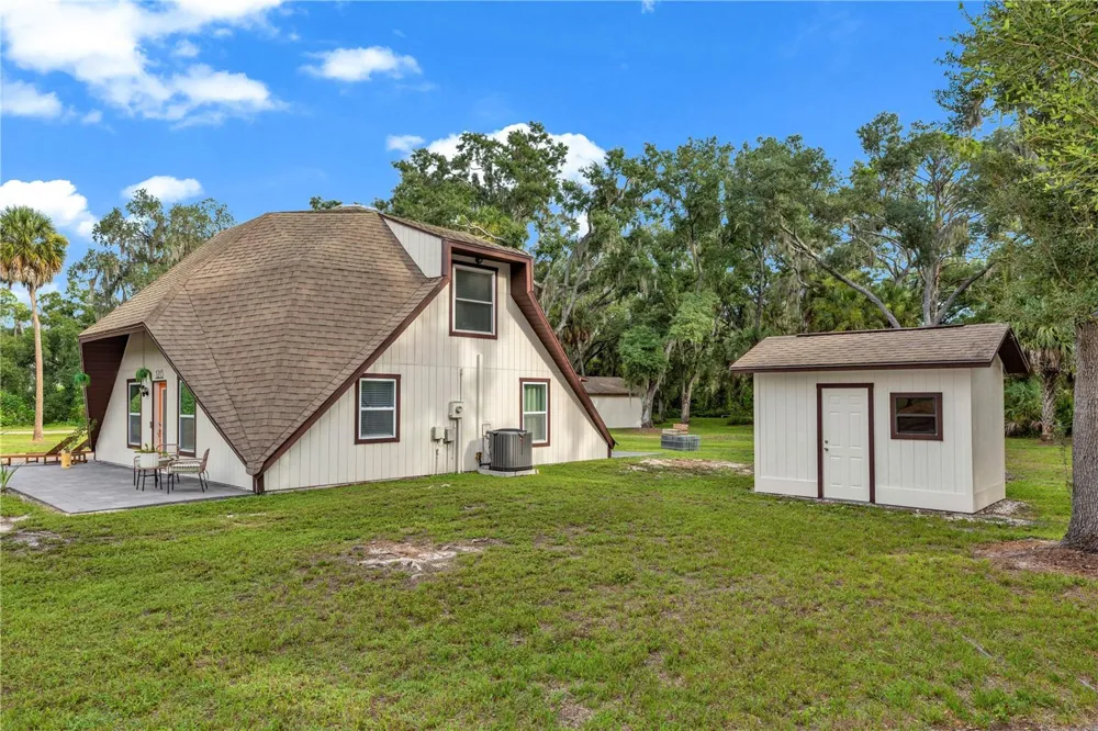 1213 BUTCH CASSIDY TRAIL Wimauma, FL 33598