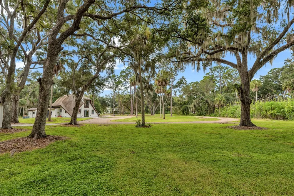1213 BUTCH CASSIDY TRAIL Wimauma, FL 33598