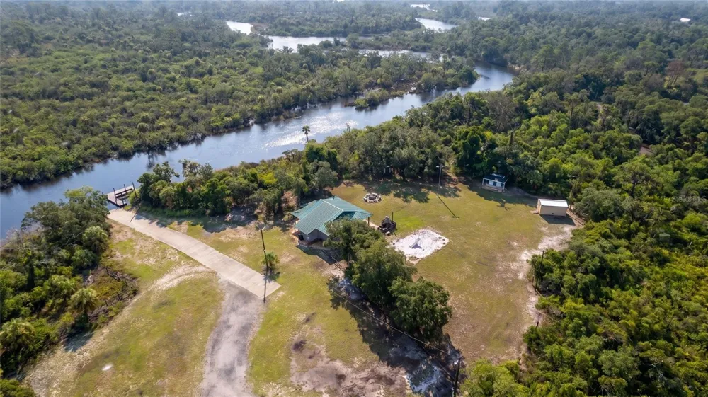 1213 BUTCH CASSIDY TRAIL Wimauma, FL 33598