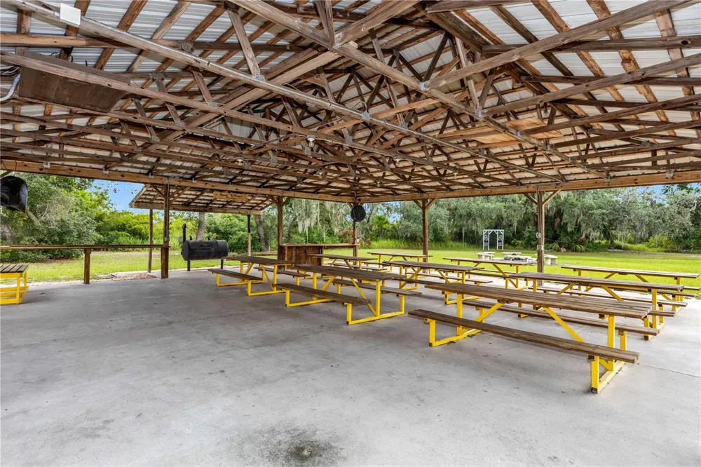 1213 BUTCH CASSIDY TRAIL Wimauma, FL 33598