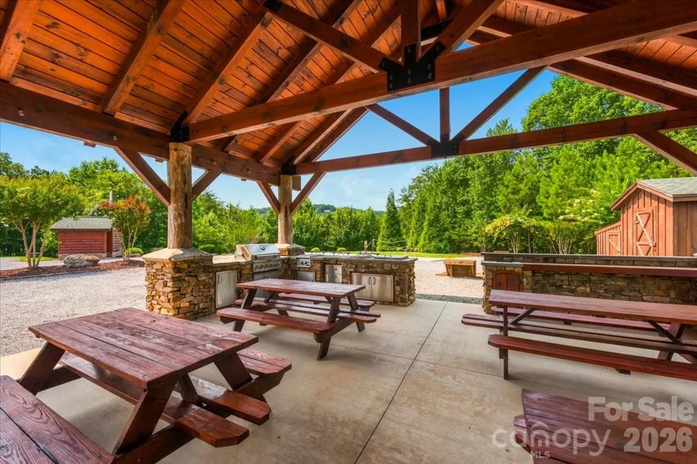 207 Mossy Oak Trail #166 Nebo, NC 28761