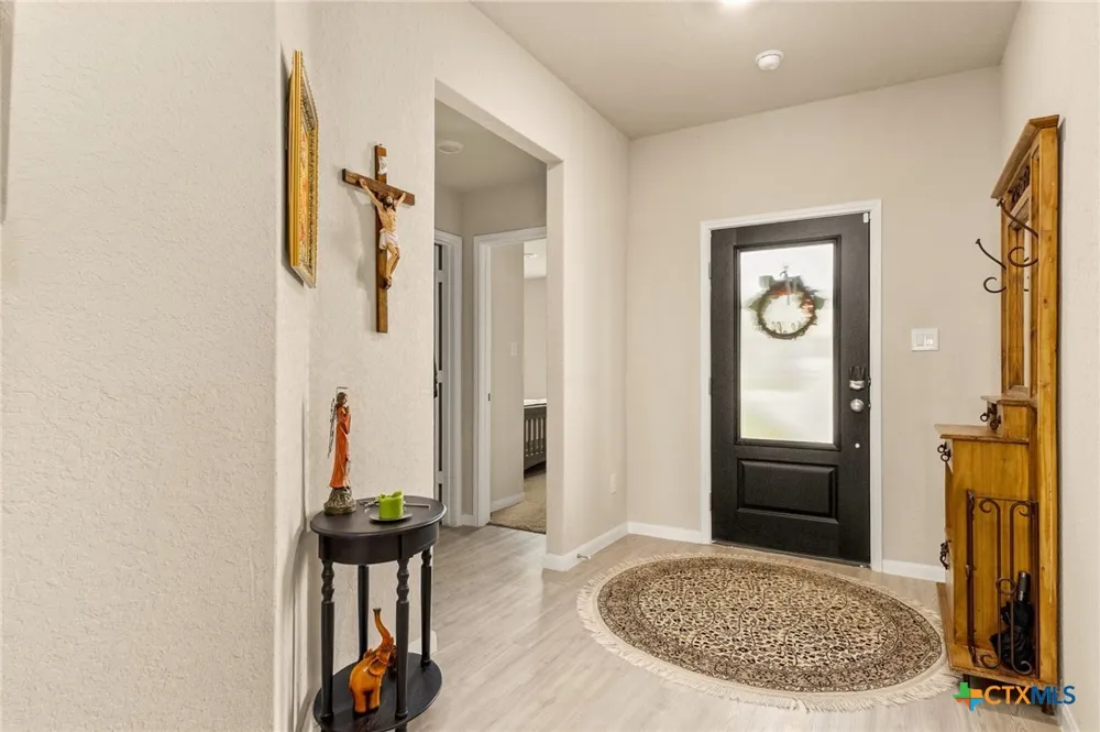 6122 Ballast Trail New Braunfels, TX 78132