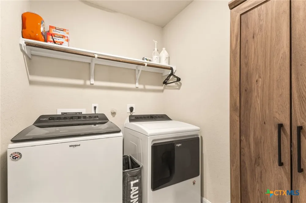 6122 Ballast Trail New Braunfels, TX 78132