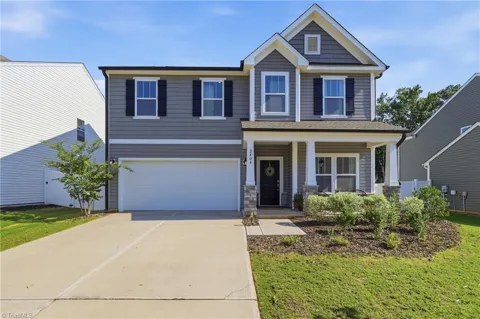 2404 Dukes Hollow Court