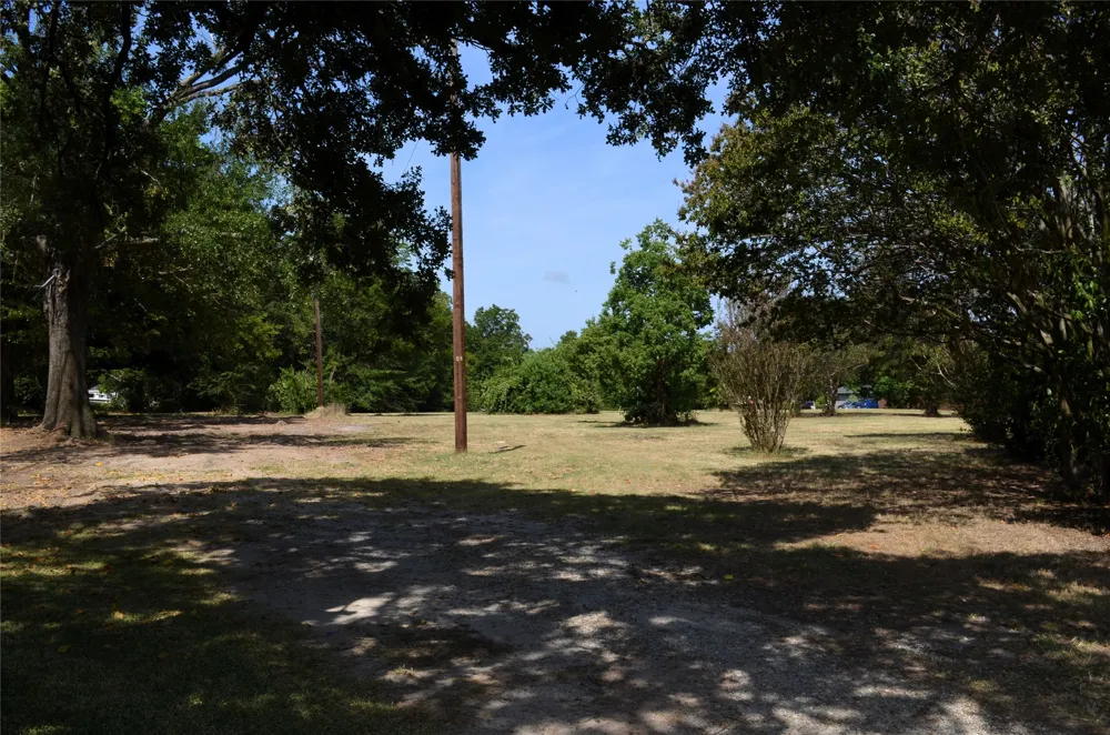 111 Bedfords Bend Gun Barrel City, TX 75156
