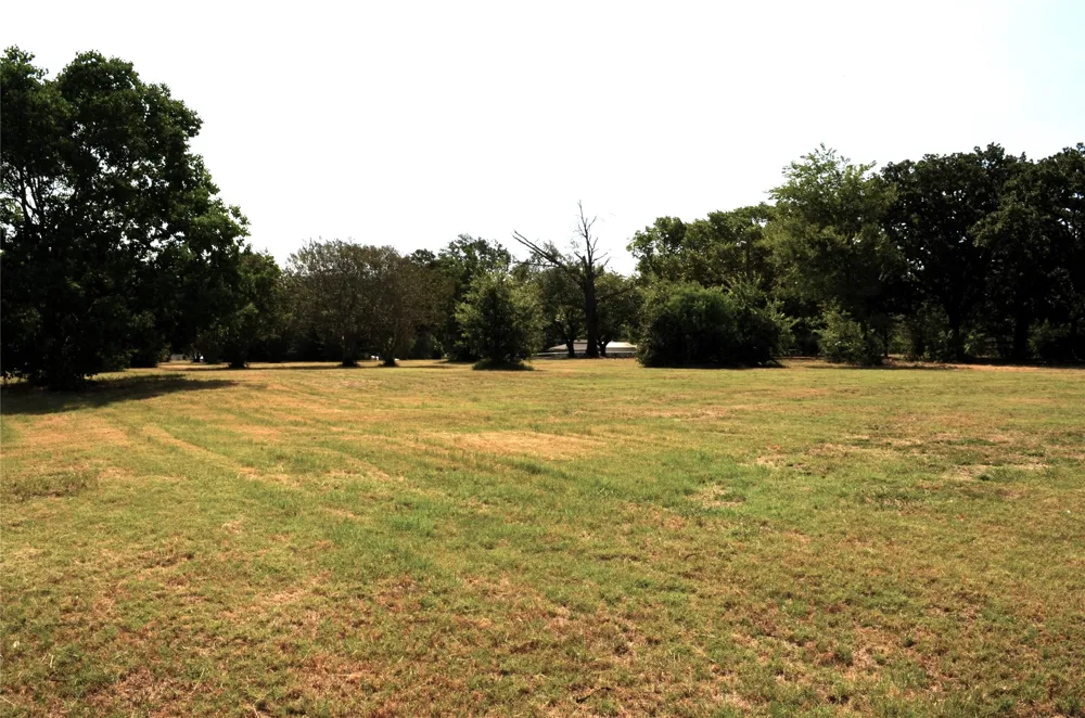 111 Bedfords Bend Gun Barrel City, TX 75156