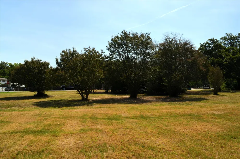111 Bedfords Bend Gun Barrel City, TX 75156