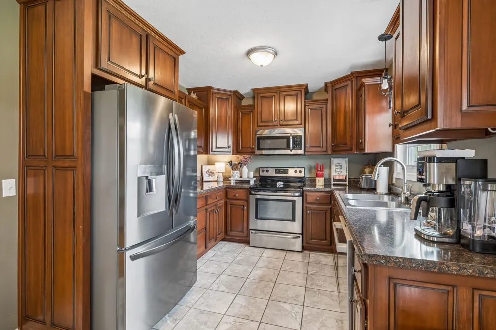 420 Douglas Ln Lafayette, TN 37083