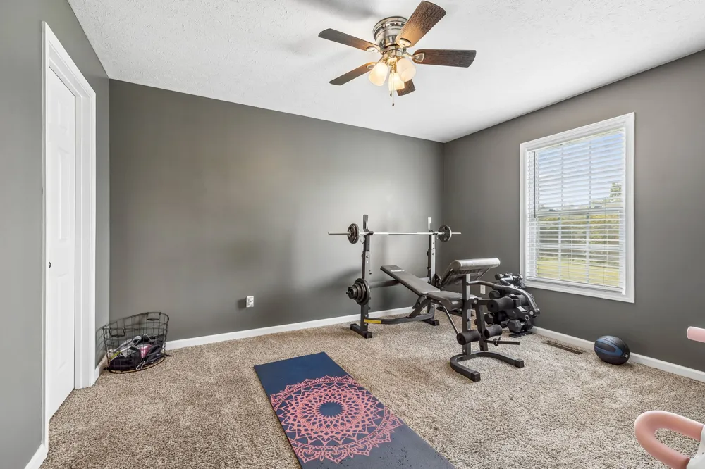 420 Douglas Ln Lafayette, TN 37083