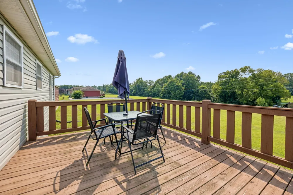 420 Douglas Ln Lafayette, TN 37083