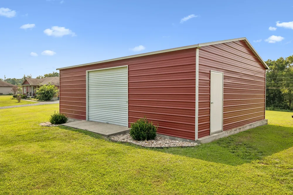 420 Douglas Ln Lafayette, TN 37083