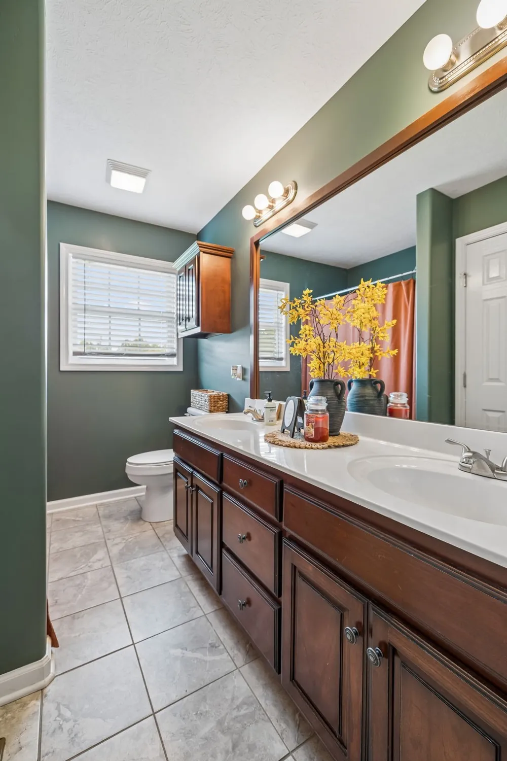 420 Douglas Ln Lafayette, TN 37083