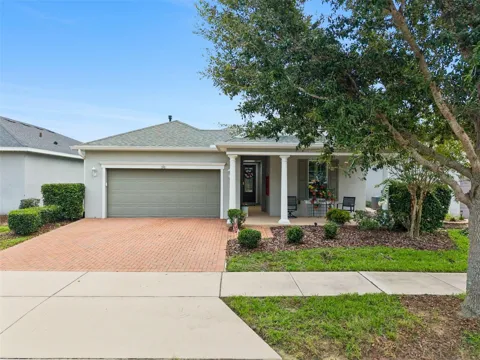 252 SILVER MAPLE ROAD
