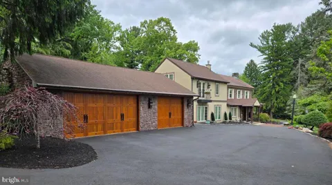 459 MOUNT PENN ROAD
