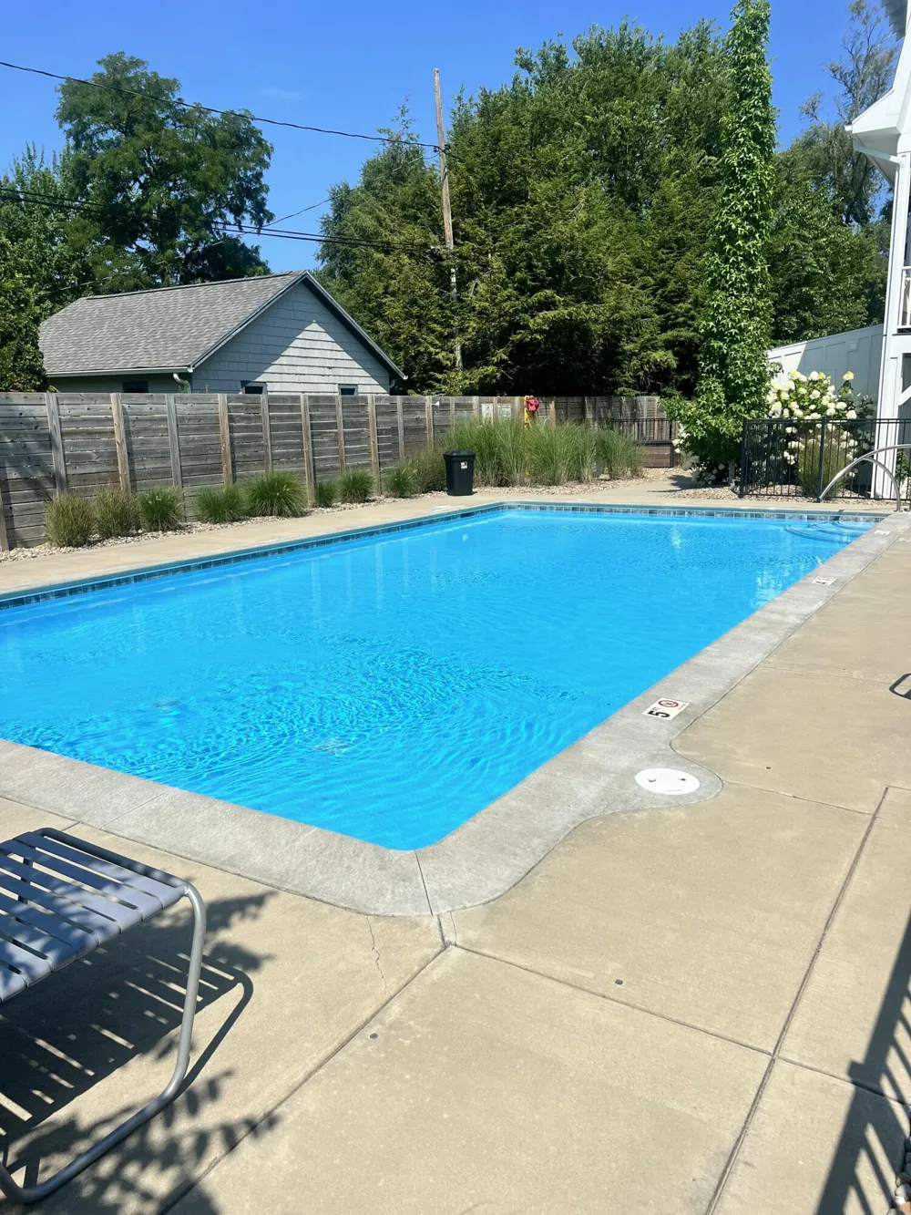 114 Barton Street New Buffalo, MI 49117