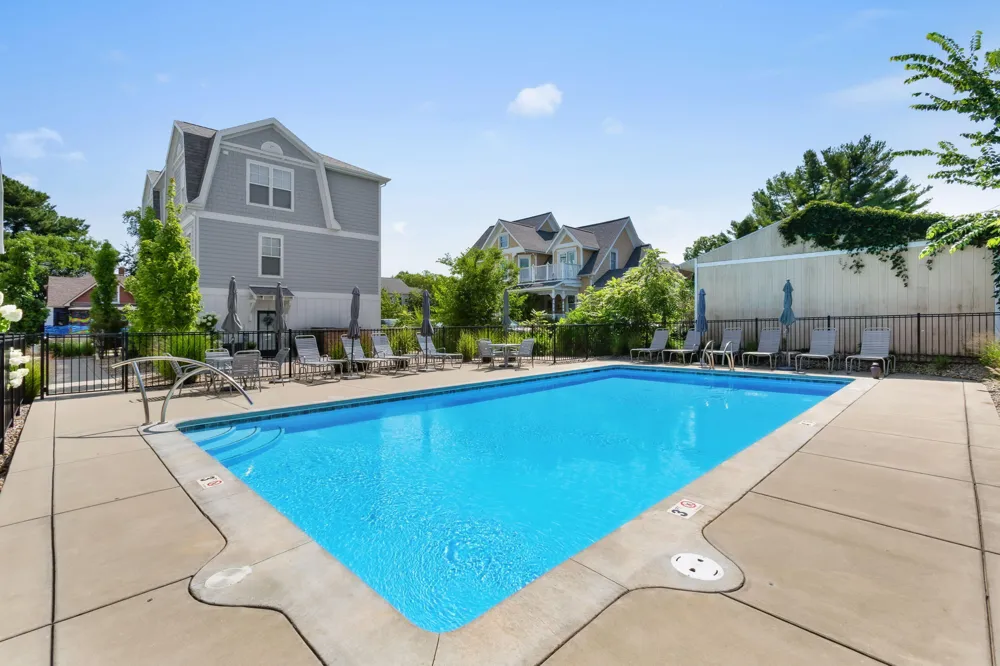 114 Barton Street New Buffalo, MI 49117