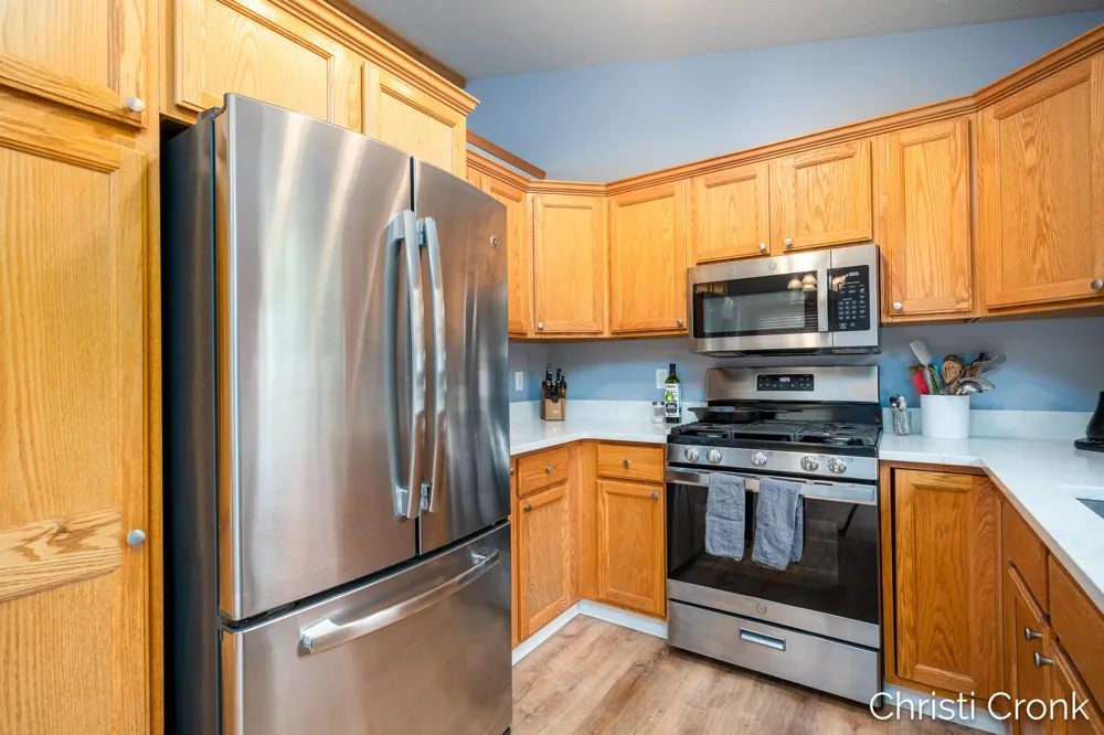 8414 Windstone Drive NE Rockford, MI 49341