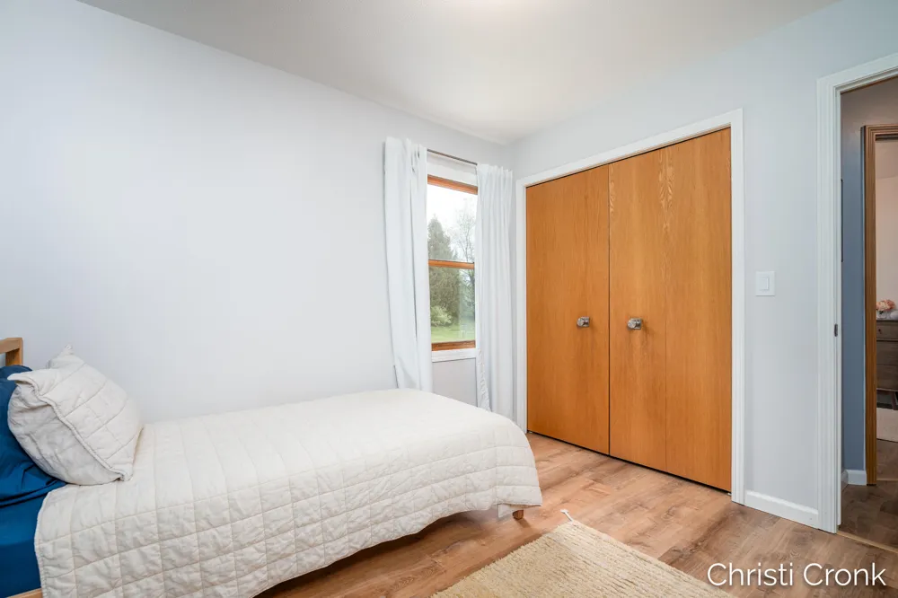8414 Windstone Drive NE Rockford, MI 49341