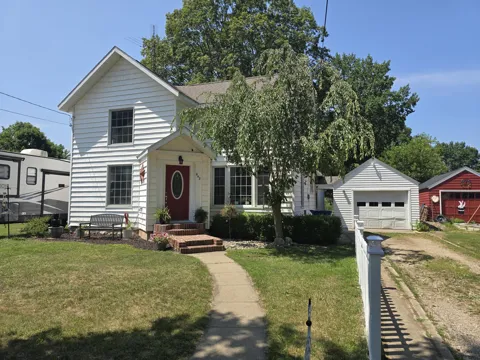 642 Maple Street