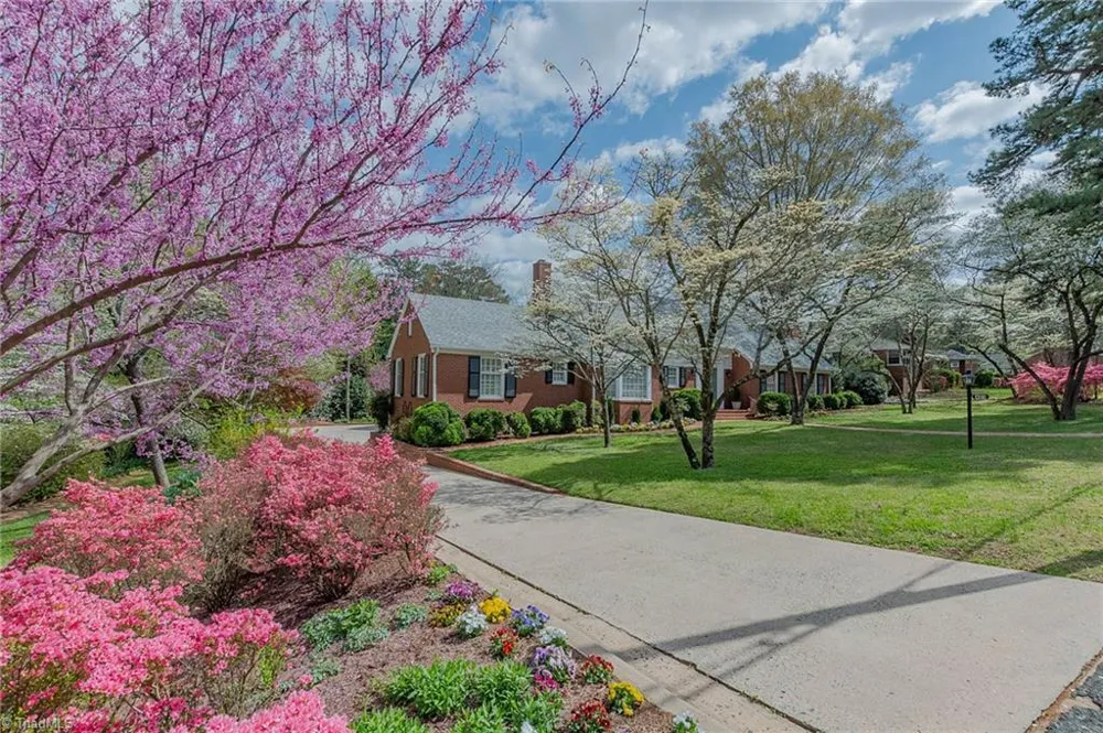 403 Weaver Drive Lexington, NC 27292
