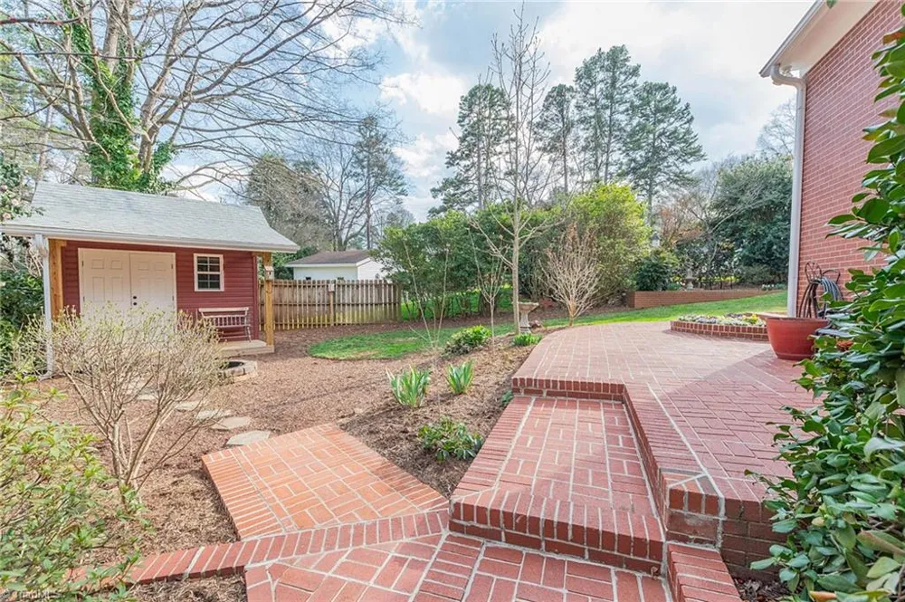 403 Weaver Drive Lexington, NC 27292