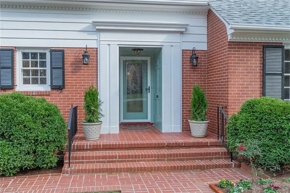 403 Weaver Drive Lexington, NC 27292