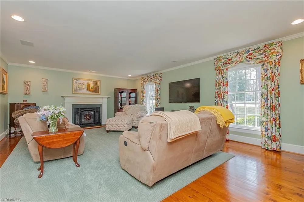 403 Weaver Drive Lexington, NC 27292