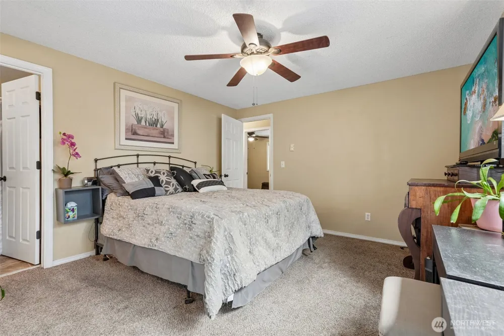 14708 NE 37th Street Vancouver, WA 98682