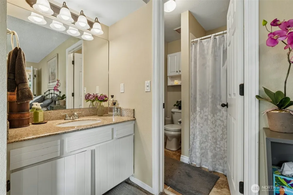 14708 NE 37th Street Vancouver, WA 98682