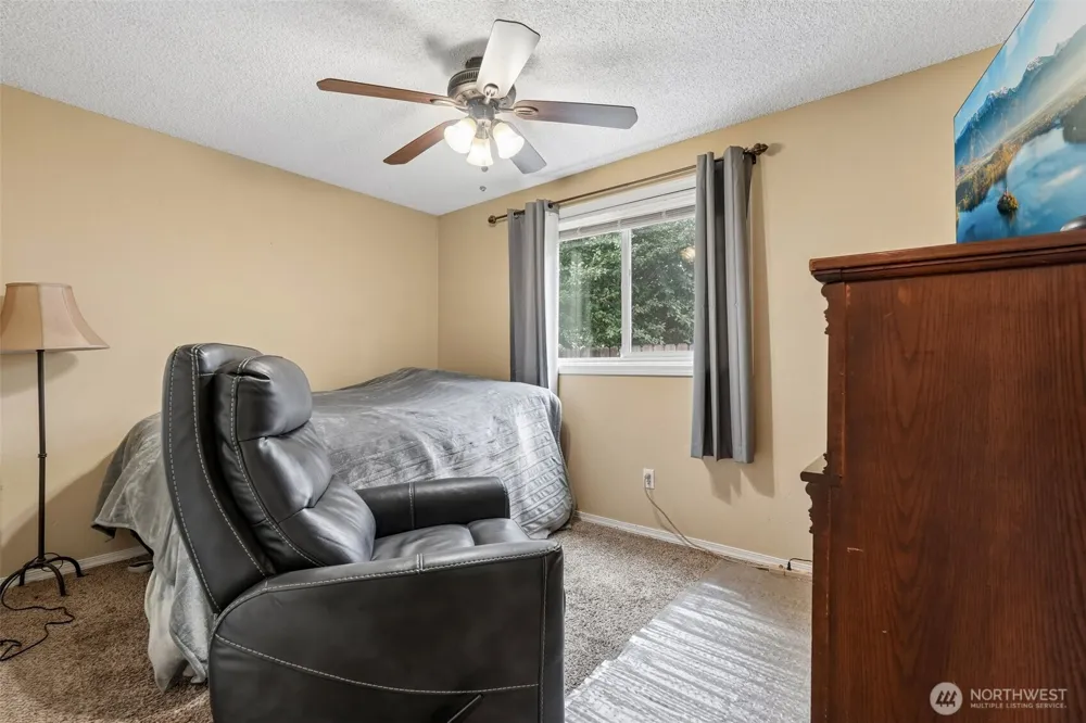 14708 NE 37th Street Vancouver, WA 98682