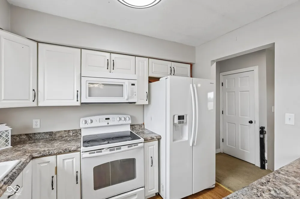 7180 400 W Fairland, IN 46126