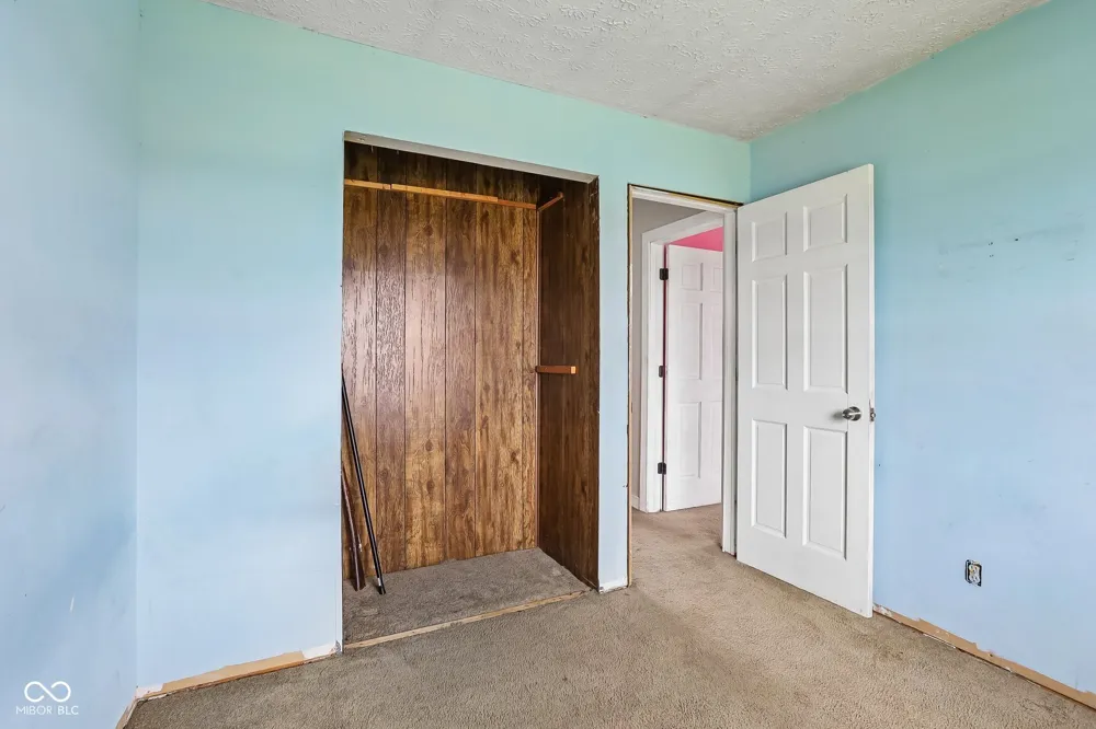 7180 400 W Fairland, IN 46126